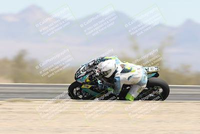 media/Apr-20-2025-CVMA (Sun) [[39090e8767]]/Race 9-Formula LW Twins Shootout/